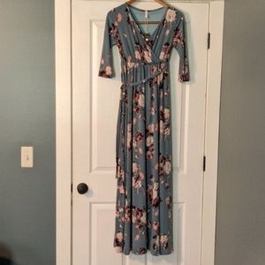 Maternity dress